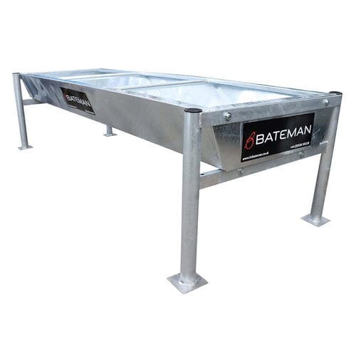 Cattle trough - 650-03 - LM Bateman - metal / multi-access