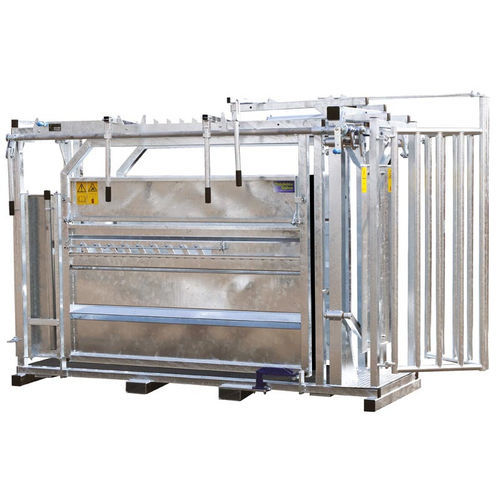 Cattle squeeze chute LVM Pasdelou mobile / adjustablewidth