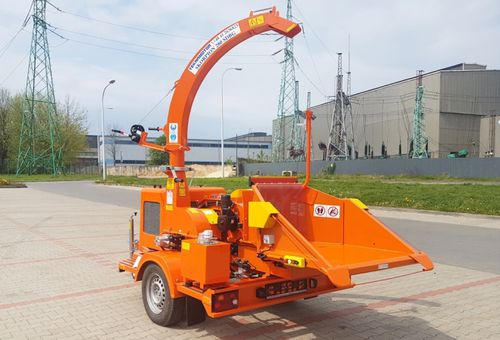 Towed wood chipper - SKORPION 280 SDBG - Teknamotor - diesel engine / hydraulic supply