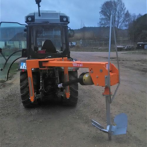 Mechanical earth auger - Terral - manual / hydraulic / tractor-mounted