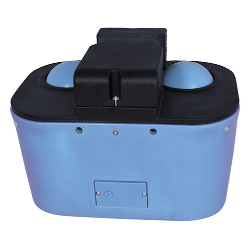 Cattle waterer 3465E Miraco trough / polyethylene / floormounted