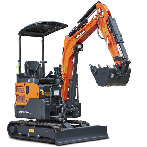 Tracked excavator - DX20Z - DOOSAN INFRACORE CO. LTD - hydraulic / with blade / mini