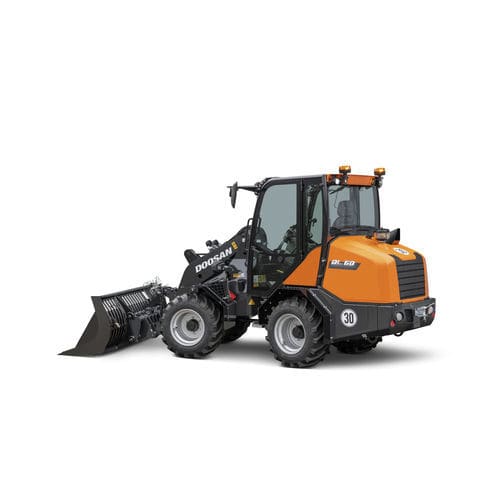 Rubber-tired loader - DL60-7 - DOOSAN INFRACORE CO. LTD - with cab / compact