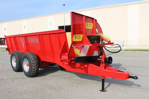 Towed manure spreader - L/100 - VASCHIERI LORENZO Srl - verticals beaters / 2-axle
