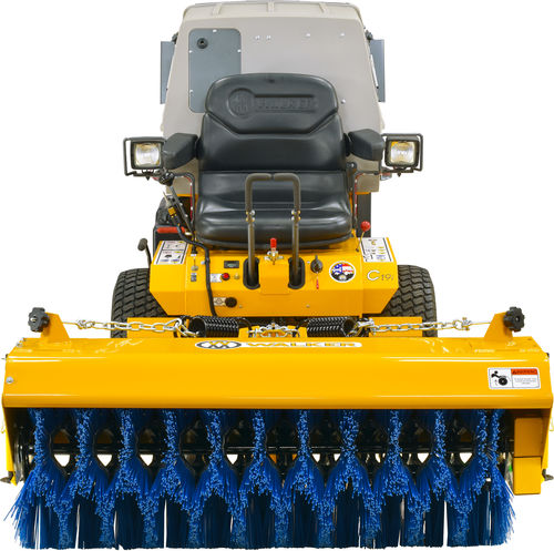 Groundcare sweeper - H13 - Walker Manufacturing (rapp. da Sidan) - front-mount / snow removal