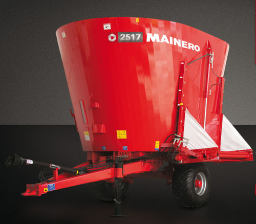 Vertical mixing wagon - 2517 - Mainero - towed / side discharge / single-auger