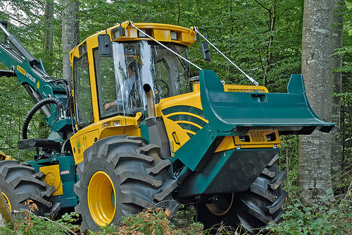 Forestry skidder with grab - 805 - HSM Hohenloher Spezial-Maschinenbau - self-propelled