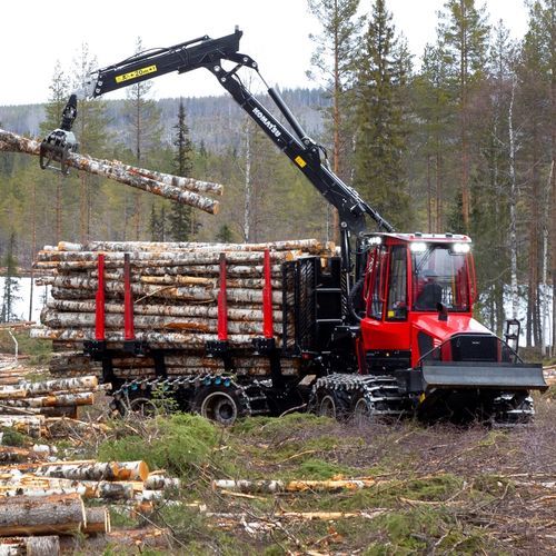 Compact forestry forwarder - 845 - Komatsu Forest AB