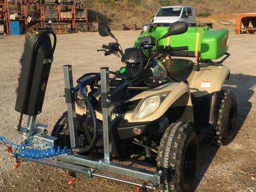 Orchard sprayer - Corbins Agricultural Technology - ATV-mounted