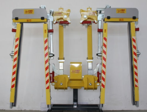 Vineyard vine trimmer - ÜZ" II - KMS Rinklin GmbH - mounted / hydraulic / vertical