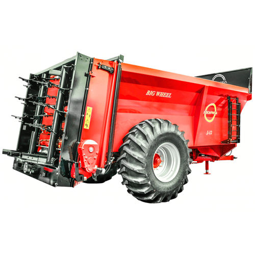Towed manure spreader - E11LBW2042001 - juscafresa s.a. - verticals beaters / single-axle