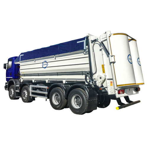 Mounted manure spreader - E55TM2-002 - juscafresa s.a. - verticals beaters / 2-axle