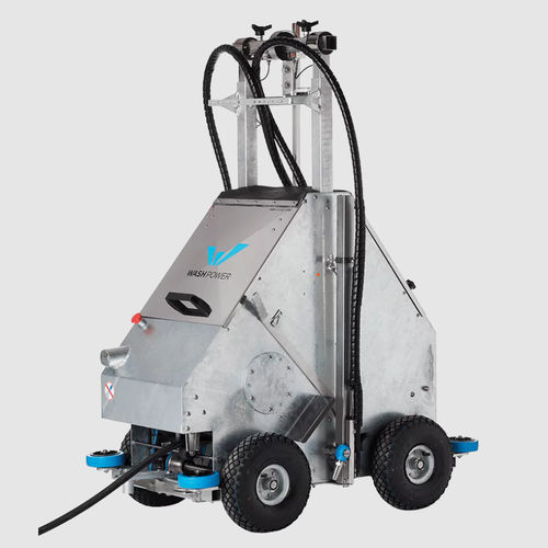 Cleaning farm robot ProCleaner X100 WASHPOWER autonomous / pig barn