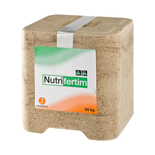 Cattle salt lick NUTRIFERTIM timacagro goat / with trace elements