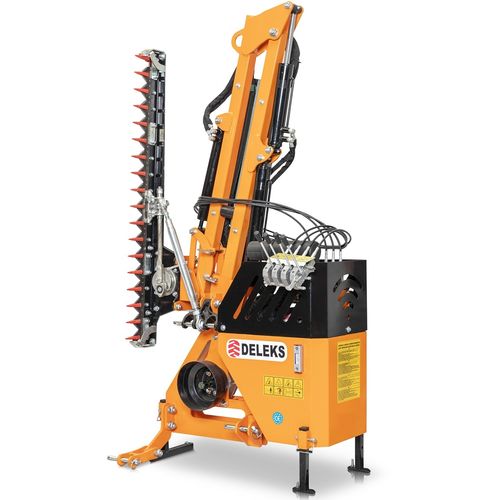Hydraulic hedge trimmer AIRONE180TR DELEKS SRL mounted