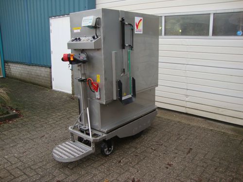 Vertical feed mixer - vliebo - self-propelled