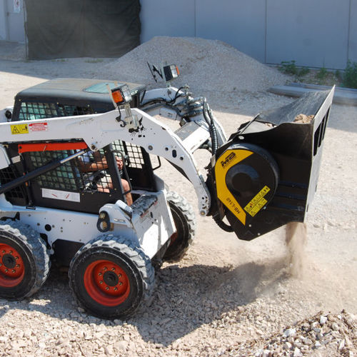 Stone crusher with hydraulic adjustment - MB-L140 S2 - MB Crusher