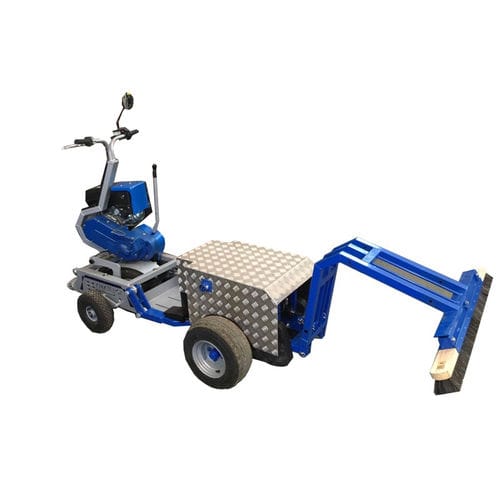 Self-propelled sweeper - GT - Carretillas Amate S.L. - horticultural