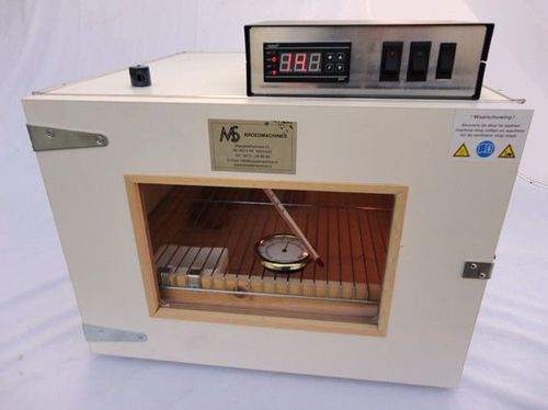 Chicken hatcher - 80 U - broedmachine - cabinet / digital