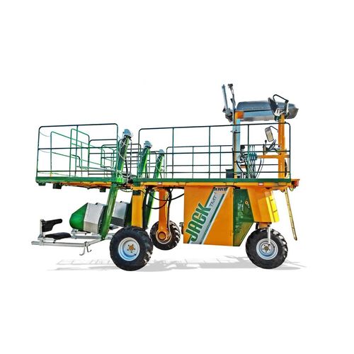 Straddle tractor - JACK-TMT - OLIVER AGRO SRL - hydrostatic / with cab