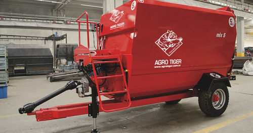 Vertical feed mixer - TIGERMIX series - AGRO TIGER - towed / side discharge / PTO-driven