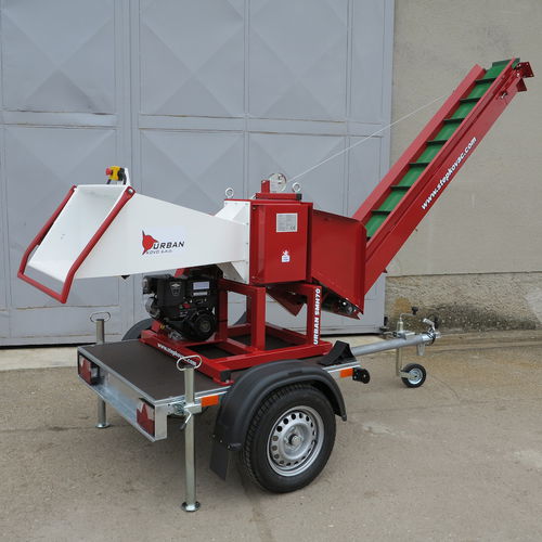 Gasoline engine wood splitter - SMH70 D2,6 - URBAN KOVO s.r.o. - horizontal / towed / machine