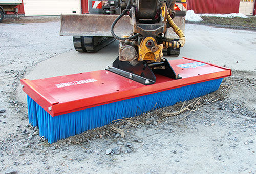 Mounted sweeper - SweepAway™ HSL, HSM 150-300 - HillTip - groundcare / front-mount