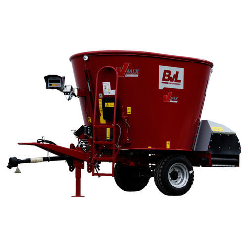 Vertical mixing wagon - V-MIX Agilo 3.5, 5-1S - BVL - BERNARD VAN LENGERICH MASCHINENFABRIK - towed / rear discharge / single-auger