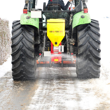3-point hitch salt spreader - UDW series - APV - mounted