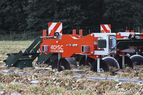 Mounted row crop cultivator - CUTORA PLUS - 4Disc GmbH - weeding / disc