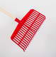 leaf hand rake / with wooden handle