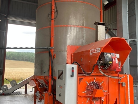 Grain dryers