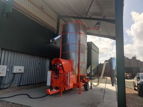 Grain dryers