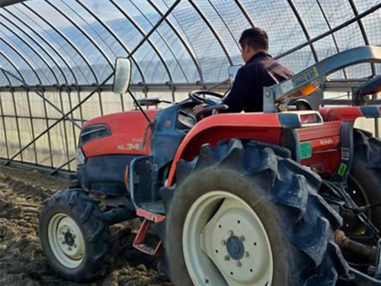 Farmer's Story | Hi-Target FARMSTAR-F3 auto-steering system in Japan