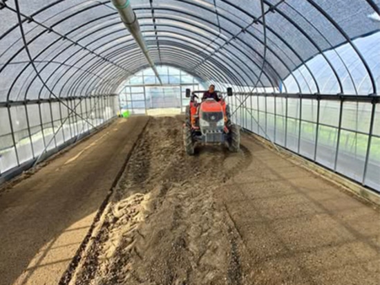 Farmer's Story | Hi-Target FARMSTAR-F3 auto-steering system in Japan