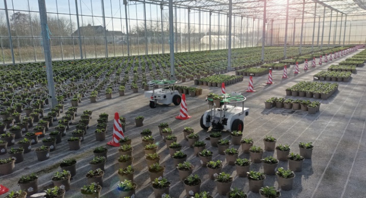 SAS INSTAR Robotics Photo 2