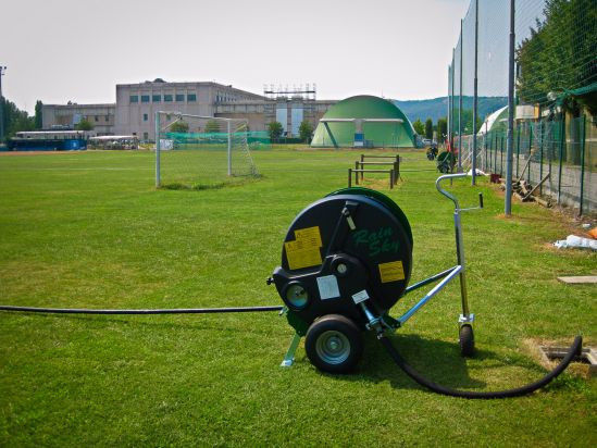 Irrigatore E Tubo 2M, Irrigatore Portatile Universale Ad Alta Pressione, Irrigatore Doppio Turbo Di Pausarotazione A 360 Irrigatore A Risparmio Idrico Per Aumentare La Pressione Viola 61880112