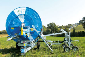 avvolgitore di irrigazione con trasmissione a turbina 1