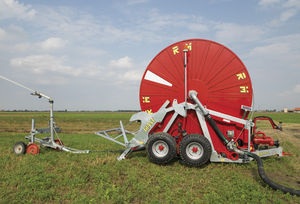 avvolgitore di irrigazione con trasmissione a turbina 1