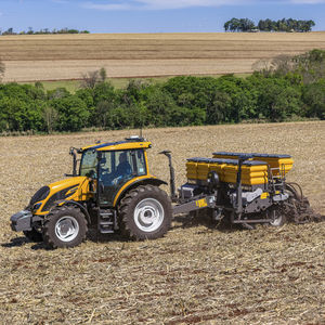 trattore con trasmissione meccanica 1