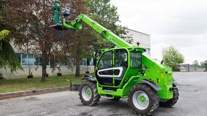 movimentatore telescopico agricolo