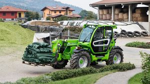 movimentatore telescopico agricolo