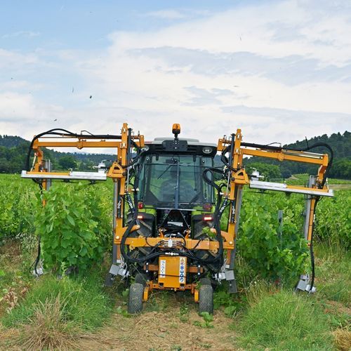 Cimatrice per vigneto - BOGIE - Pellenc - portato / idraulico / verticale