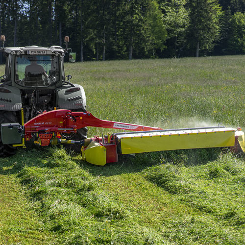 Falciatrice montaggio posteriore - NOVACAT series - PÖTTINGER Landtechnik GmbH - a martelli / a 12 coltelli / a 14 coltelli