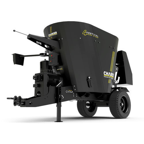 Miscelatore a vite verticale - Charger V4 - CELIKEL AGRICULTURAL MACHINERY INC - trainato / con scarico laterale / monococlea