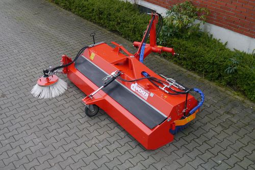 Spazzatrice portata - HDK series - Gerhard DÜCKER GmbH & Co. KG - stradale / montaggio anteriore