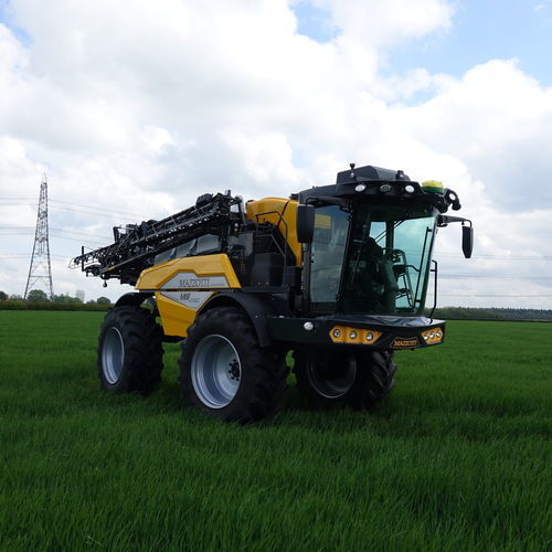 Atomizzatore semovente - MAF 4080HP - MAZZOTTI S.r.l. - per grandi colture / idraulico / a bracci richiudibili