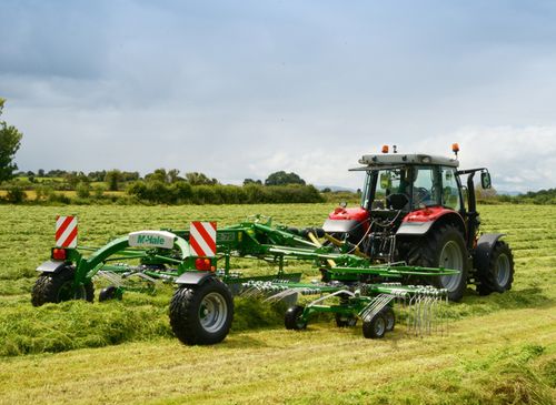 Ranghinatore rotativo - R 62-72 - McHale Engineering Ltd. - a scarico laterale / birotore