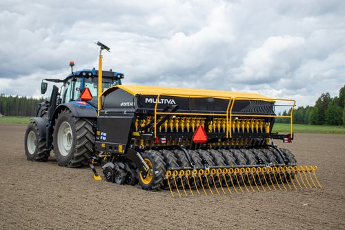 Seminatrice in linea meccanica - eFORTE - Multiva - Dometal Oy - dentata / per copertura vegetale / trainata