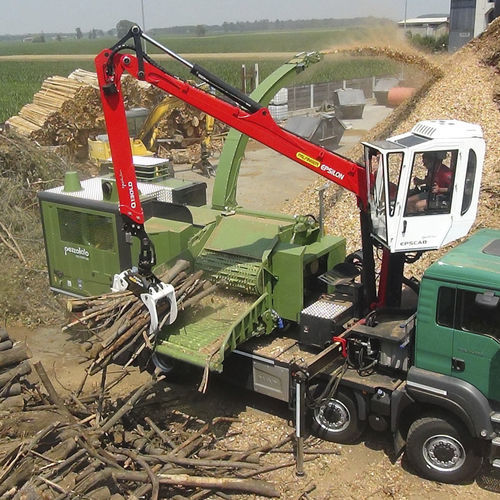 Cippatrice montata su camion - PTH 1200/1000 M - PEZZOLATO Officine Costruzioni Meccaniche S.p.A. - con motore diesel